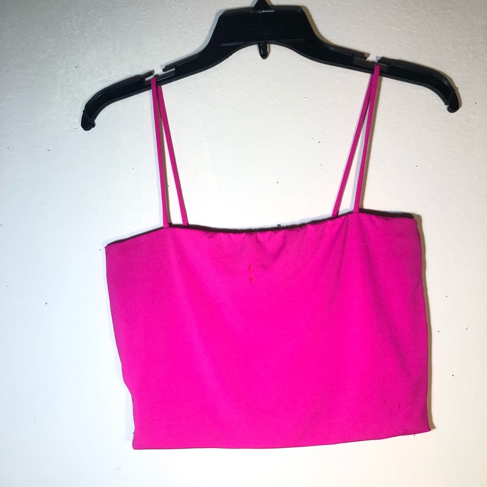 Fashion nova ‘unstoppable girl top’